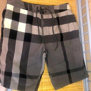 Burberry men shorts